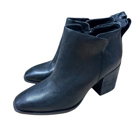 Vionic Lyssa Leather Women's Heeled Ankle Boots Black Size 10 New Without Box - Picture 4 of 8